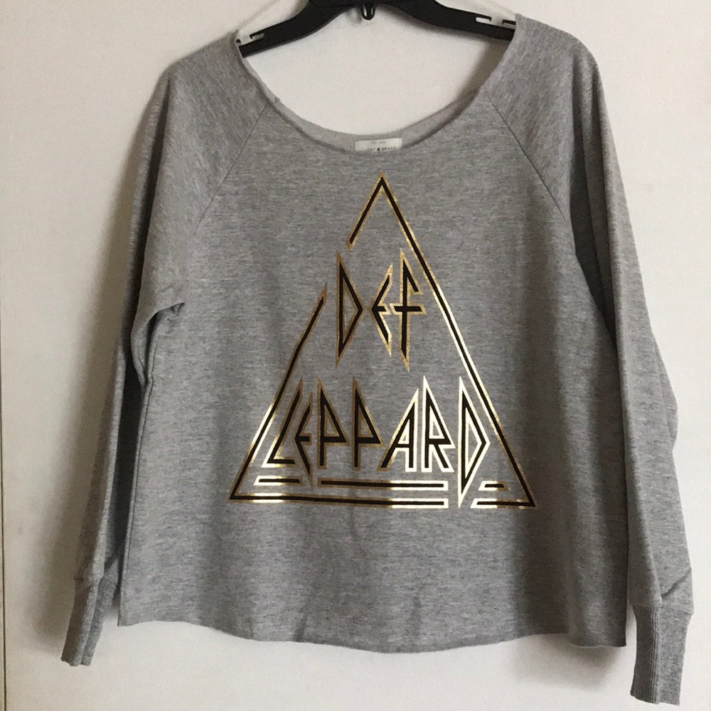 🔥2X HP🔥 NWT Lucky Brand Def Leppard  sweatshirt - Picture 2 of 8